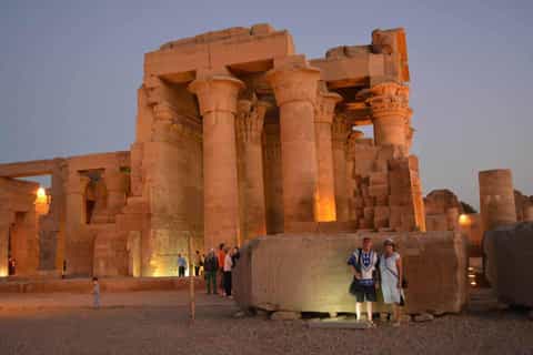 Luxor: 4 Days Nile Cruise with Guided Tours & Abu Simbel