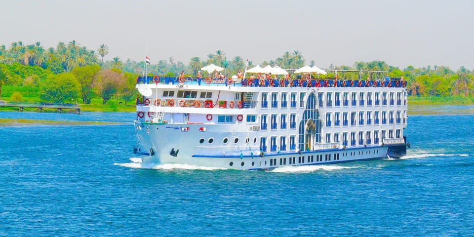 Cairo: 8-Day Nile Cruise to Aswan with Pyramids & Alexandria