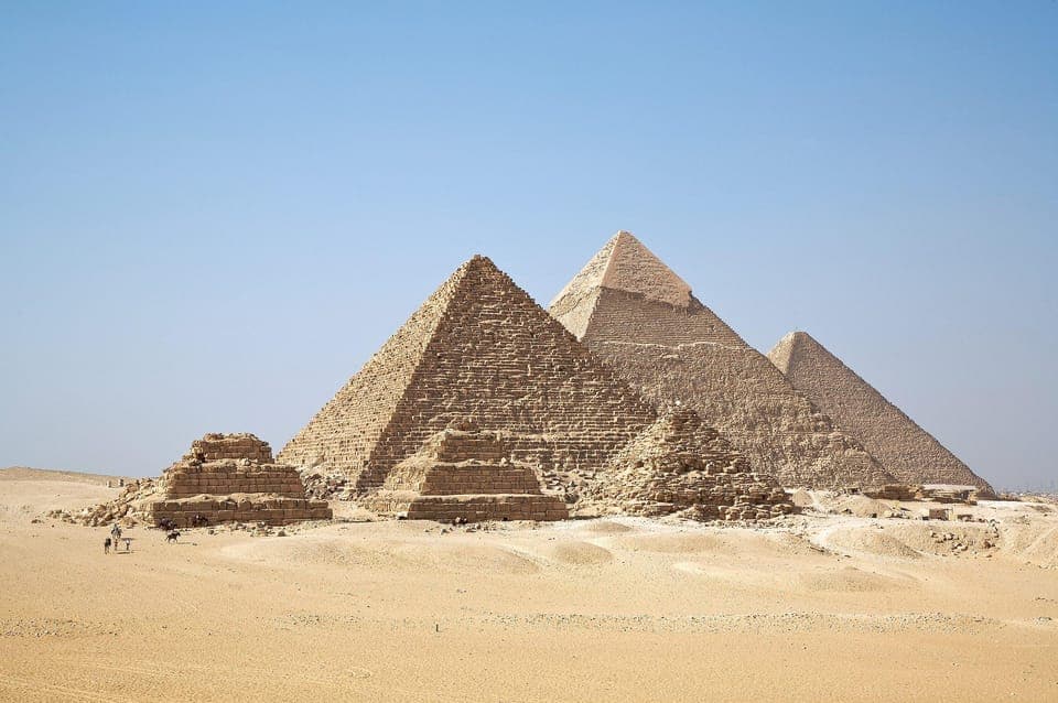Giza Pyramids And Sphinx Private Tour From Cairo With Lunch