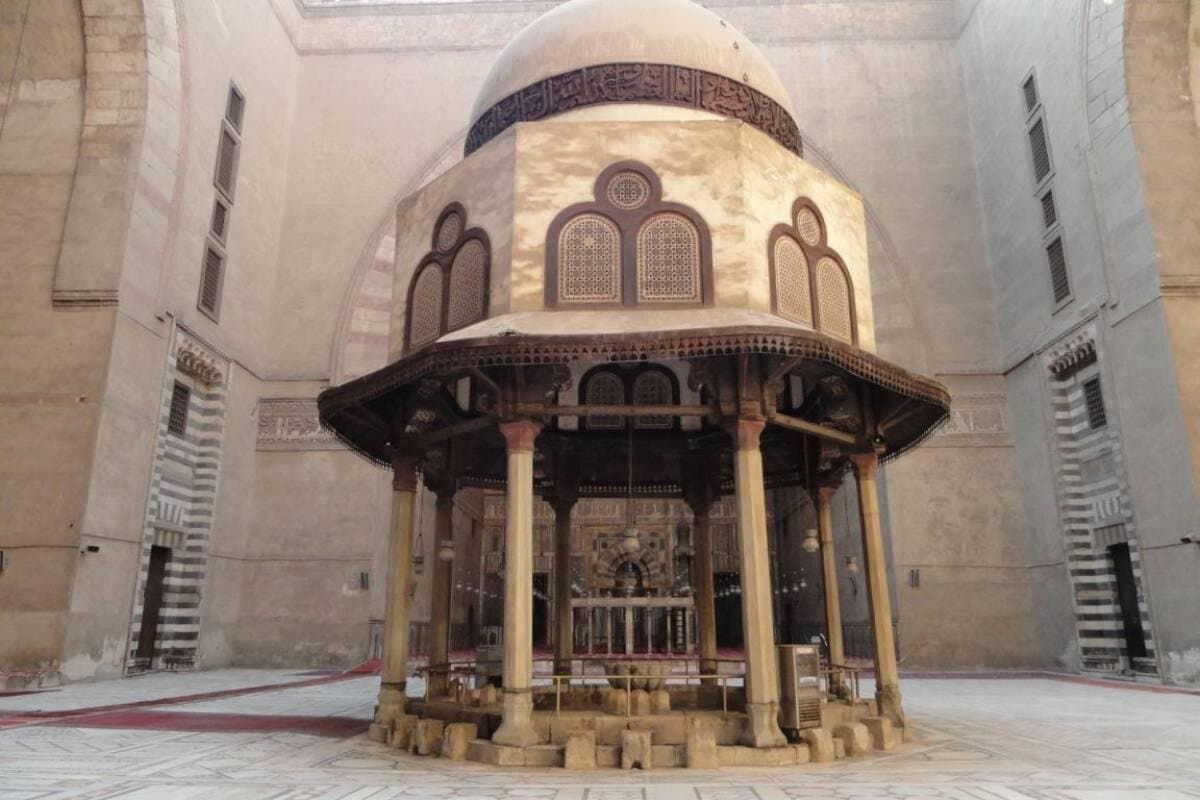 Day Tour To Islamic And Christian Cairo