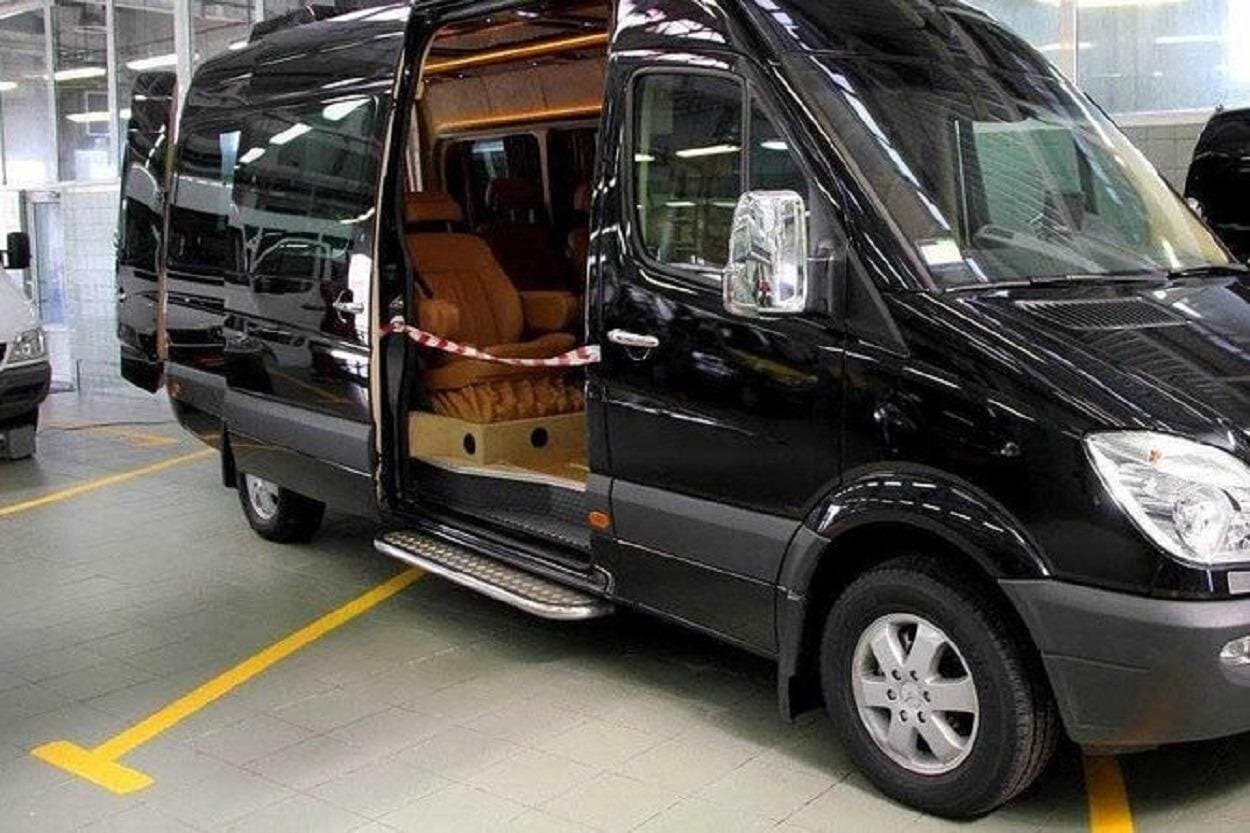 Pick-up your Cairo Private transfer.
