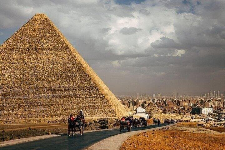 Exploring the Giza Pyramids, Egyptian Museum, and Bazaar