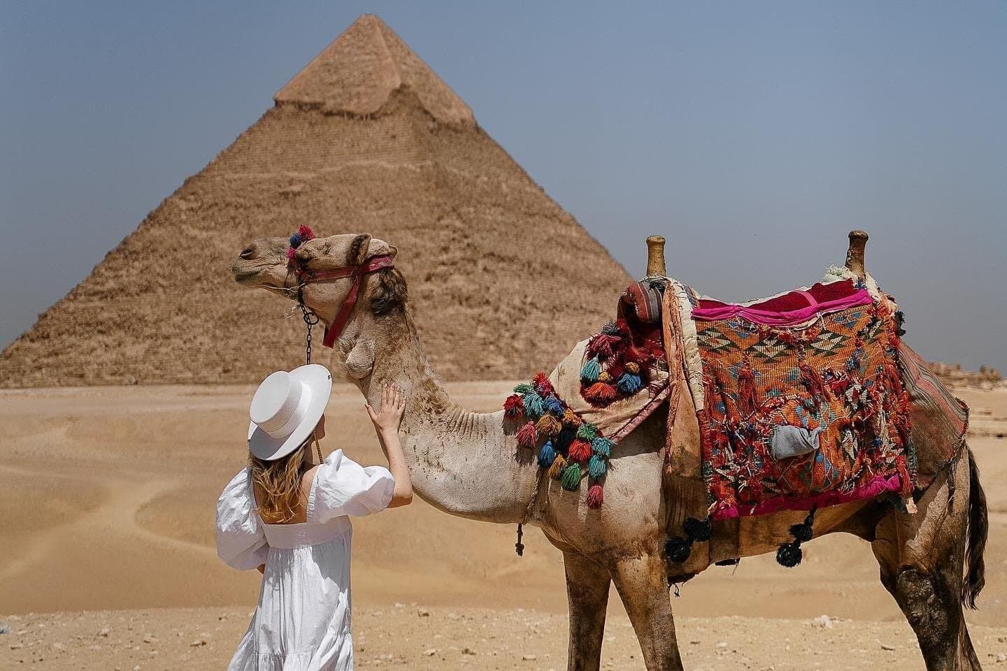 Full-Day Tour Giza Pyramids ,Sphinx ,Sakkara Step Pyramids and Memphis Old City