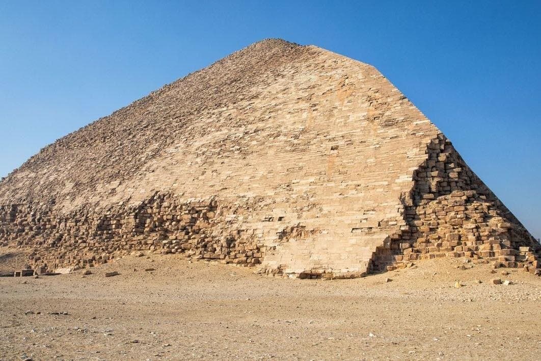 Cairo Day Tour: Memphis, Sakkara & Dahshur Pyramids