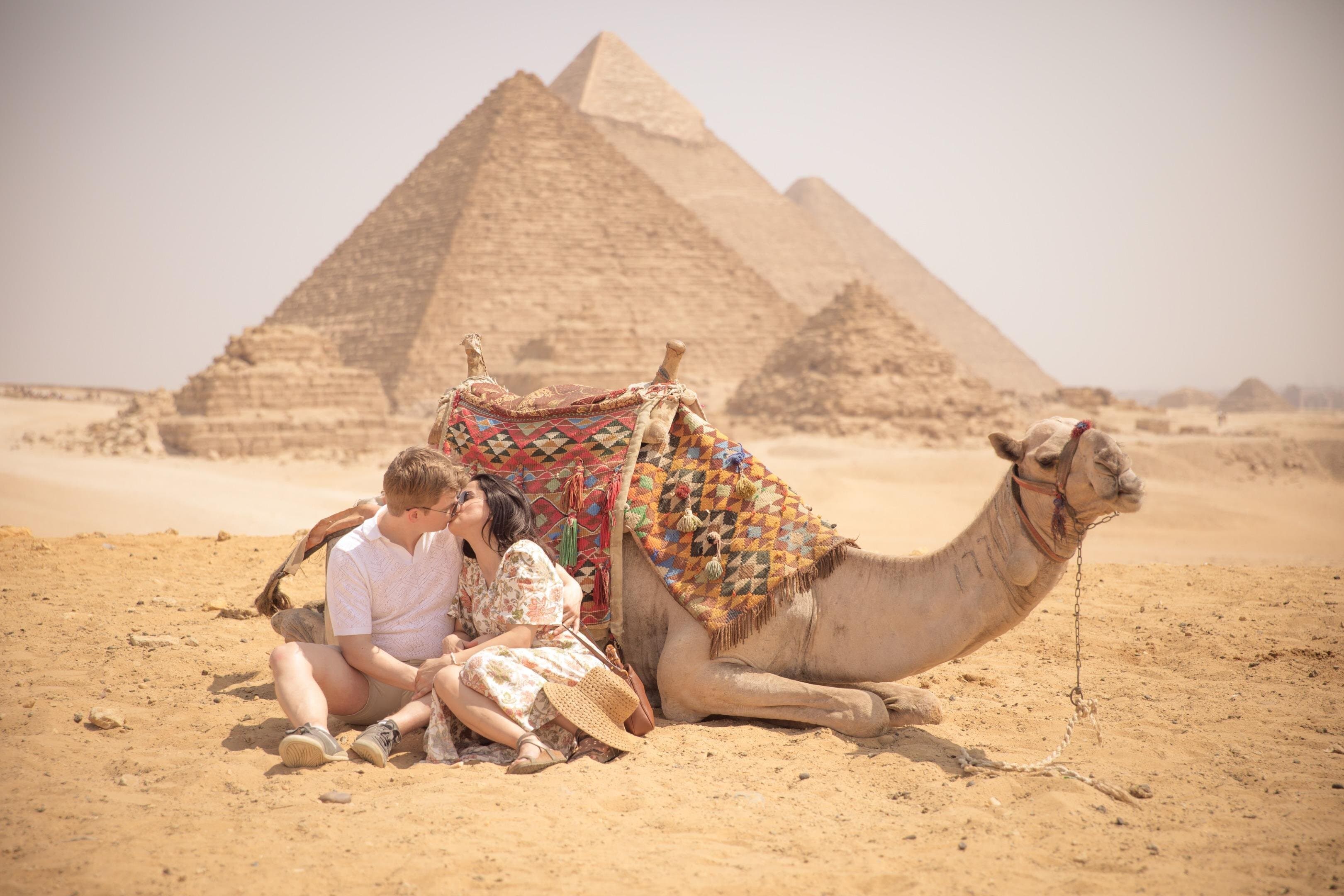 Tour To Giza Pyramids & Cairo Citadel & Old Cairo & Egyptian Felucca and Bazaar