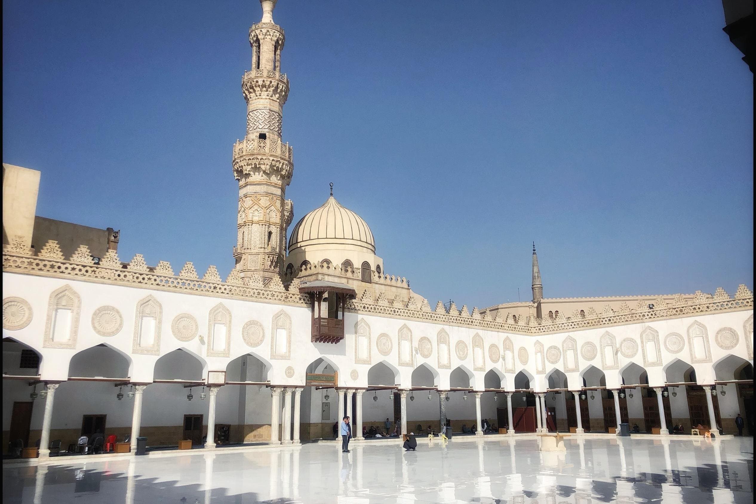 Private Day Tour To Ancient Mosques And Bazaar in Cairo