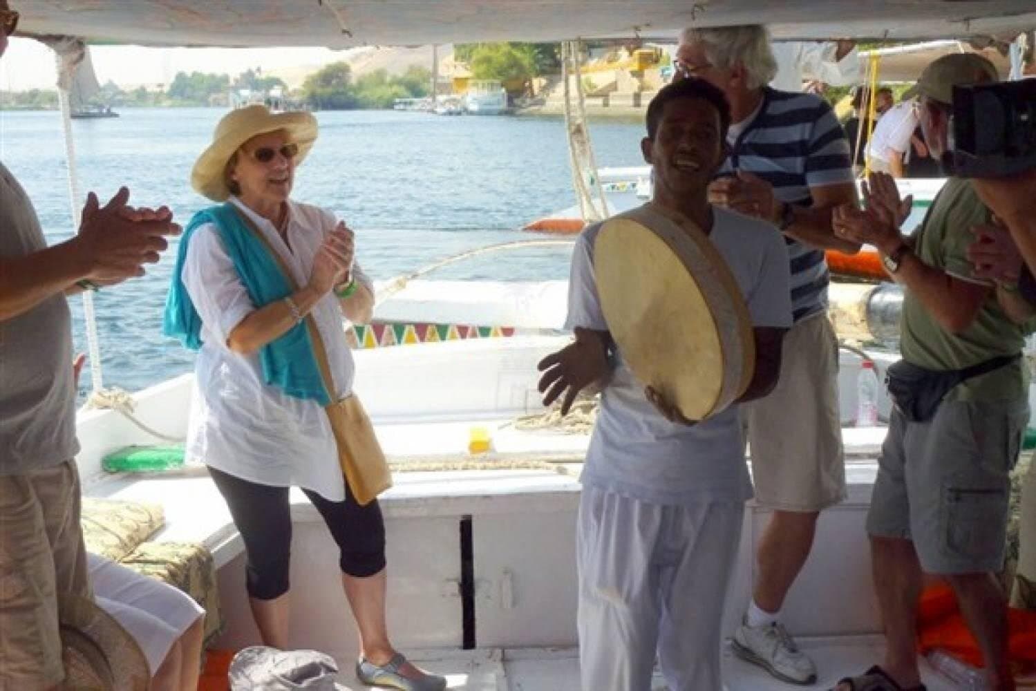 Private Full-Day Tour to Philae Temple and Nubian Village