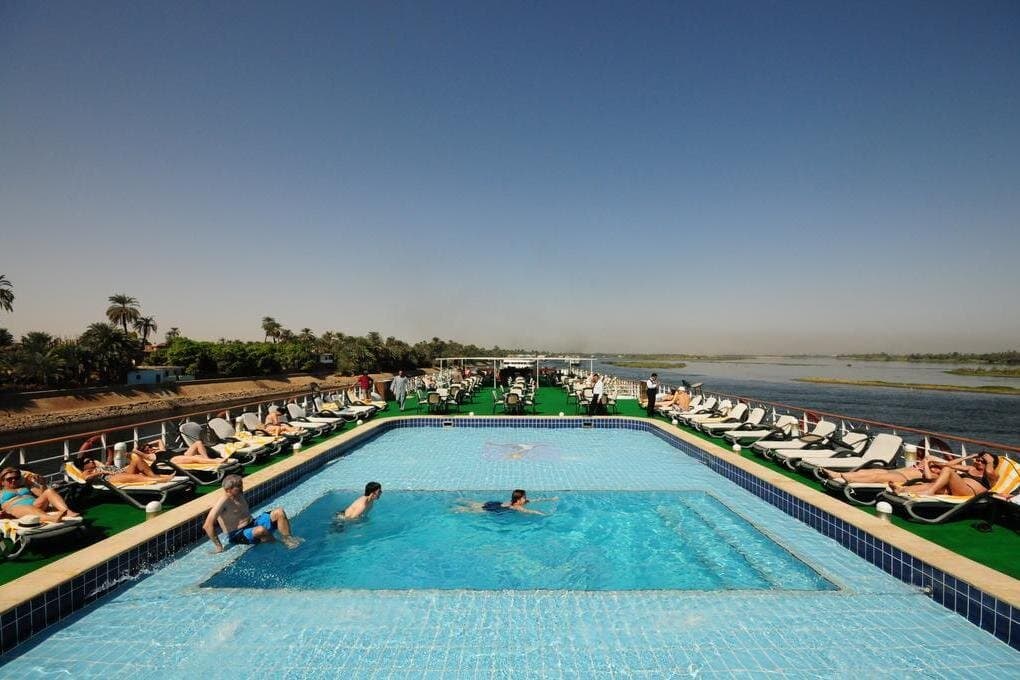 4 Days 3 Nights Nile Cruise Trip from Aswan to Luxor