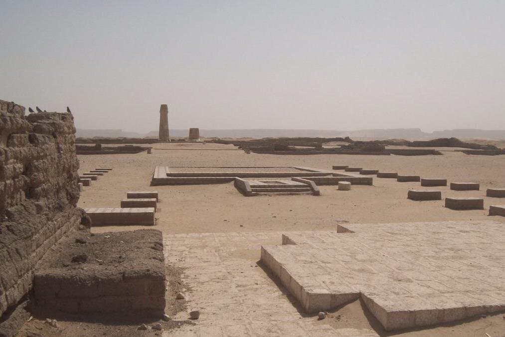Luxor/ Cairo 2-day Tour Dendera Abydos Amarna Minya or in reverse