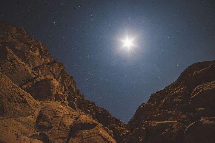 Stargazing With Dinner And Bedouin Ambiance Led By Skilled Guide