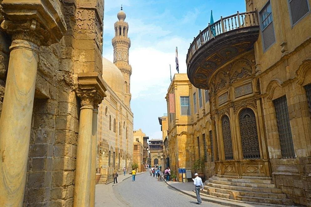 Cultural Experience to Discover Coptic and Islamic Cairo