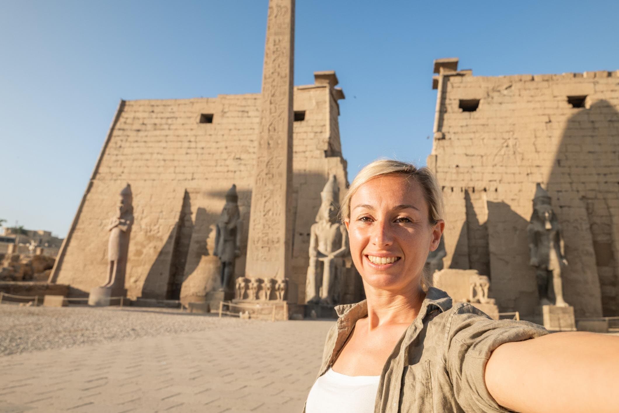 Luxor Hot Air Balloon with East and West Banks of Luxor day tour with Lunch