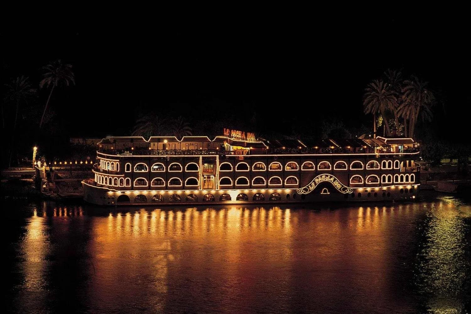 Cairo Nile Dinner Cruise with Entertainment