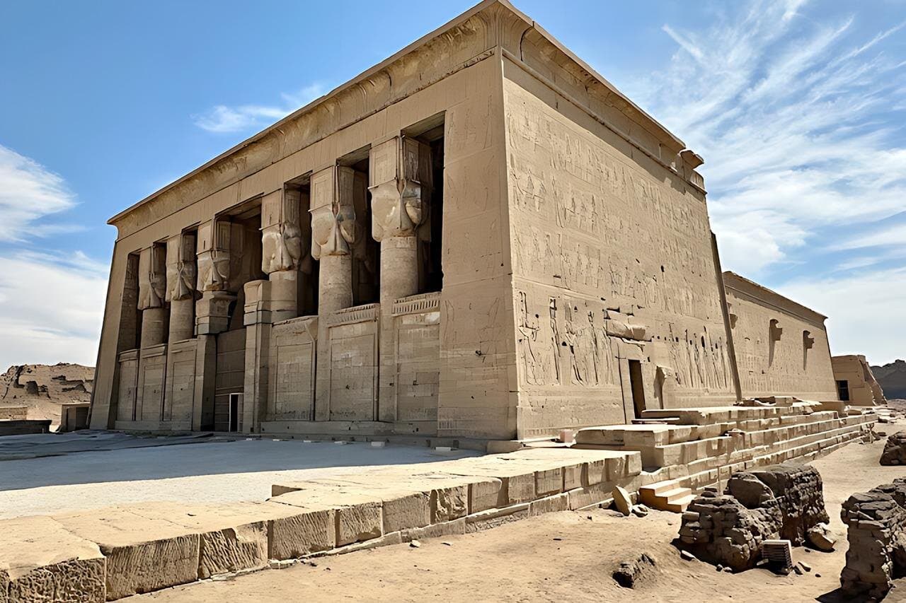Full-Day Dendera Temple Tour from Hurghada