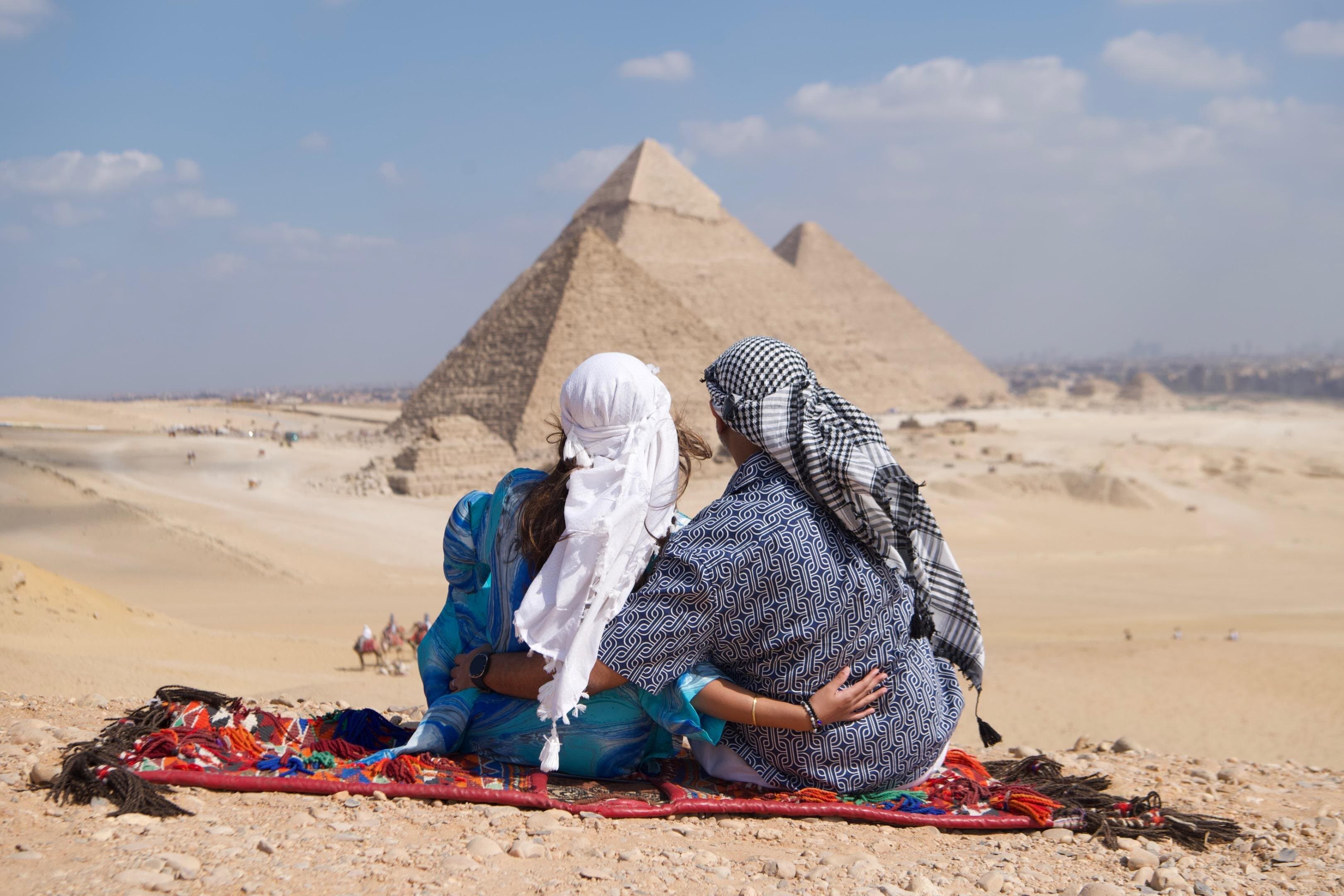 Day Trip at The Great Pyramids, Sakkara And Memphis