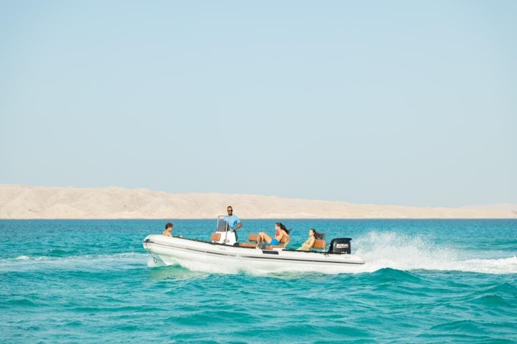 Full-Day Speedboat Adventure to Magawish Island with lunch