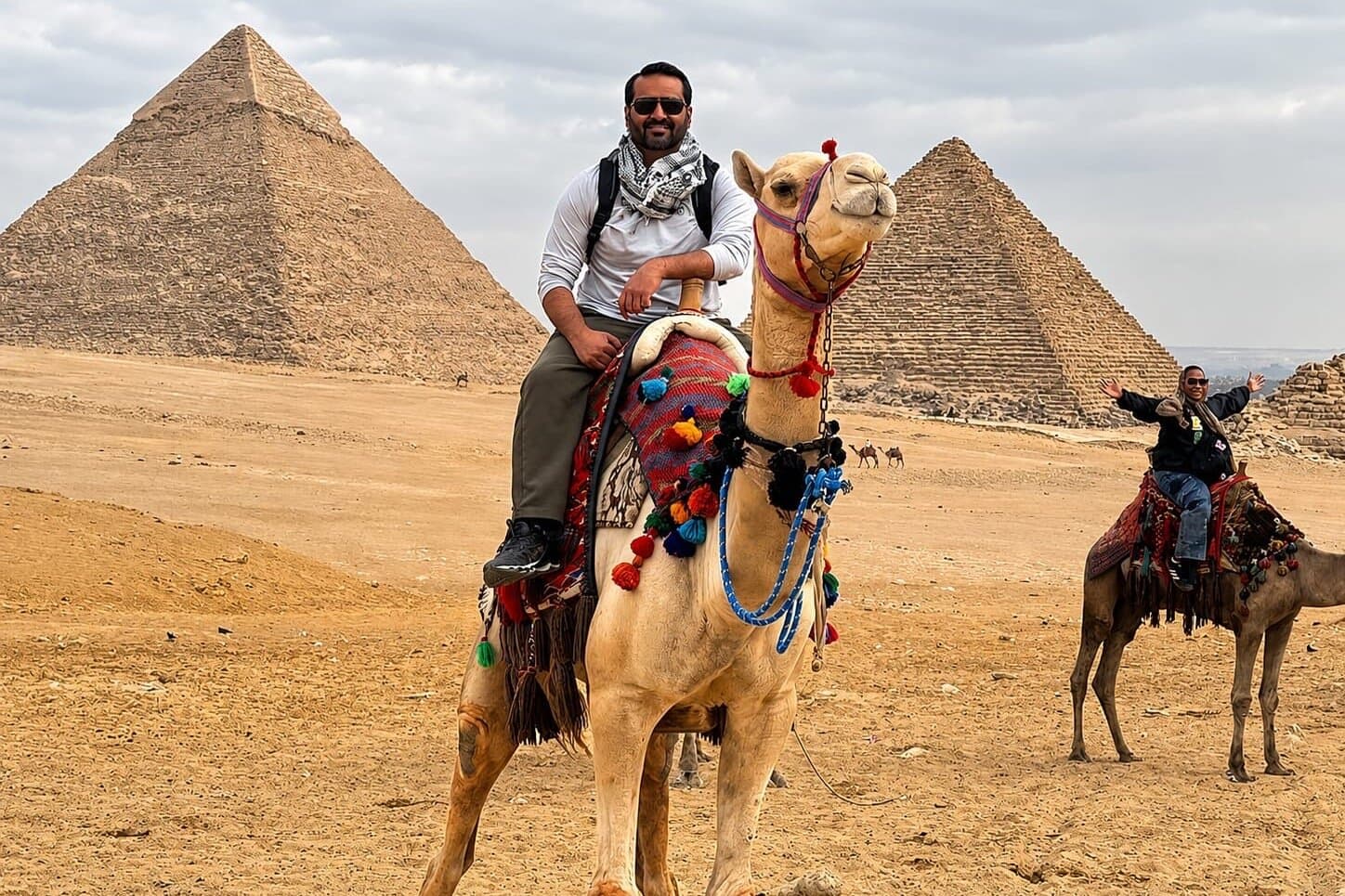 All-Inclusive Tour: Giza Pyramids, Sphinx, Saqqara & Dahshur