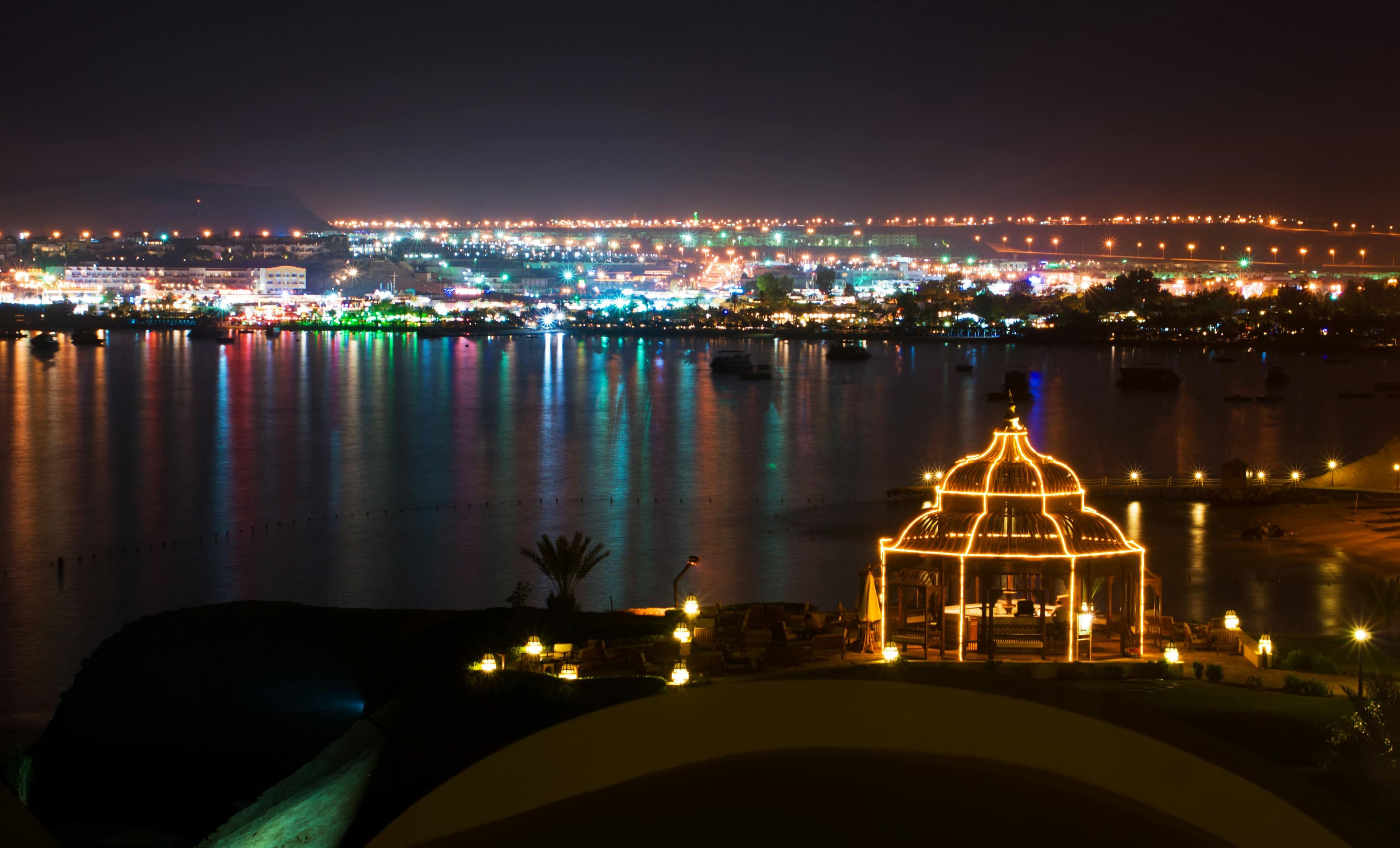 Sharm el-Sheikh tour by night