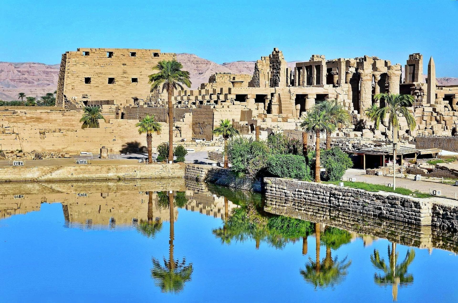 Day Tour to Luxor from Hurghada small group