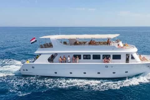 White Island & Ras Mohammed — Snorkel Cruise