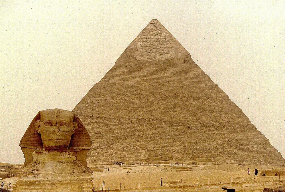Private Pickup transfer from Four Seasons Hotel Cairo to Cairo airport
