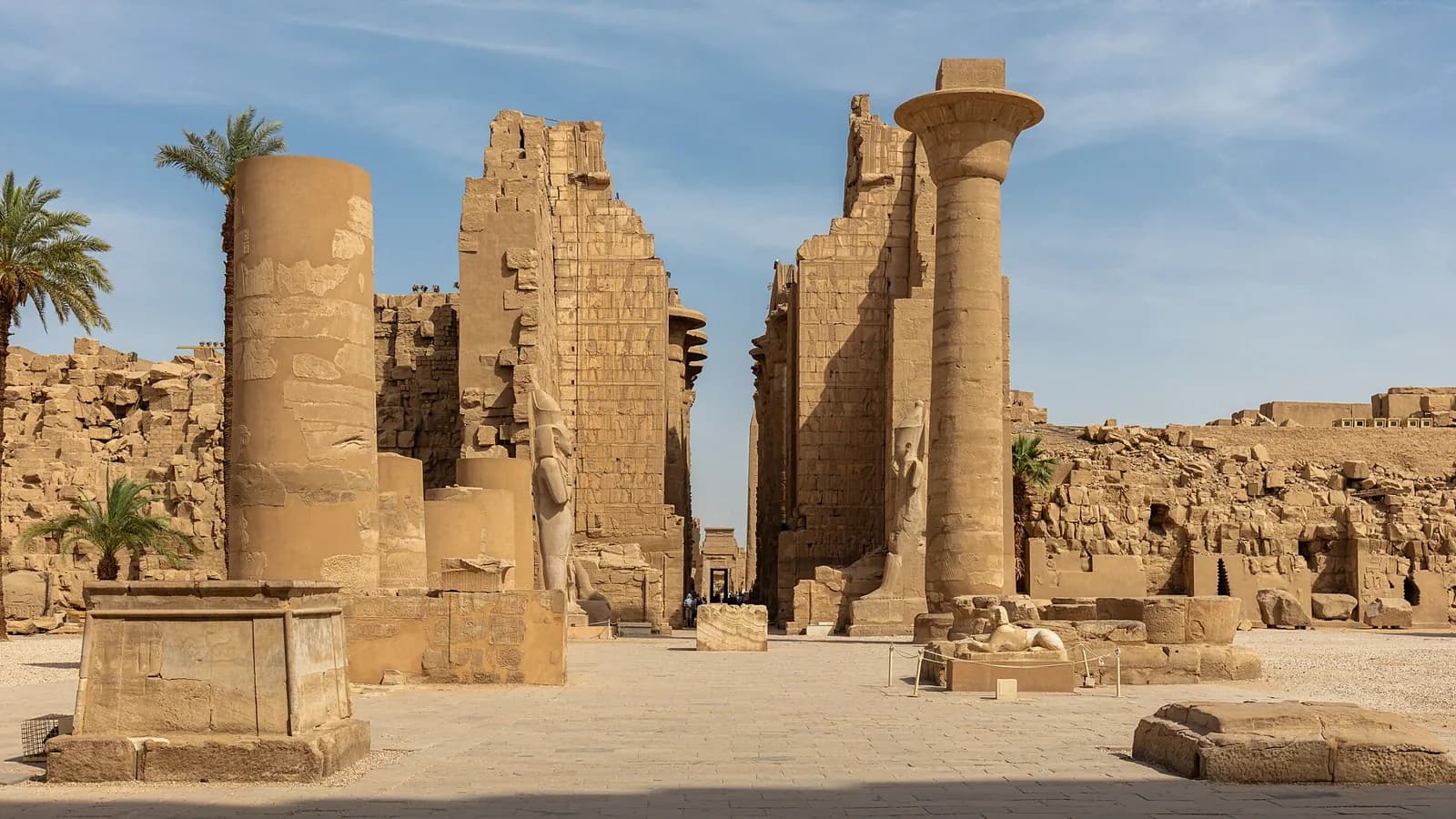 Luxor Travel Guide: Temples, Tombs & the Nile (2026)