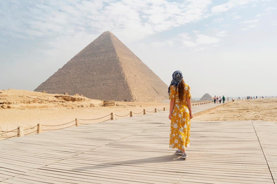 From Cairo: 8-Day Egypt Tour–Pyramids, Nile Cruise, Hurghada