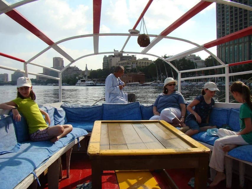 The Nile: Felucca Ride with Meal and Transfers