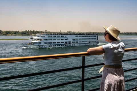 From Luxor: 6-Day Nile Cruise to Aswan with Hot Air Balloon