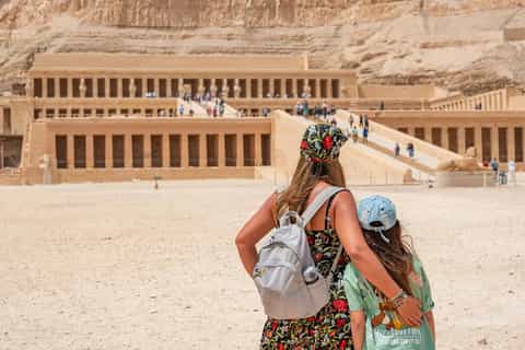 From Hurghada: Luxor Tailor Made Private Tour with Guide