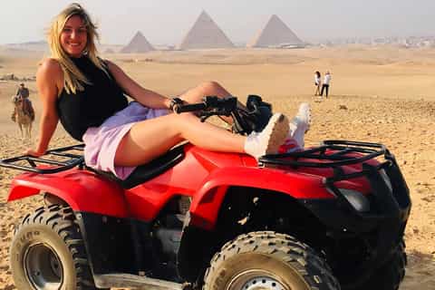 Giza: Pyramids View and Sand Dunes Private Quad Bike Ride