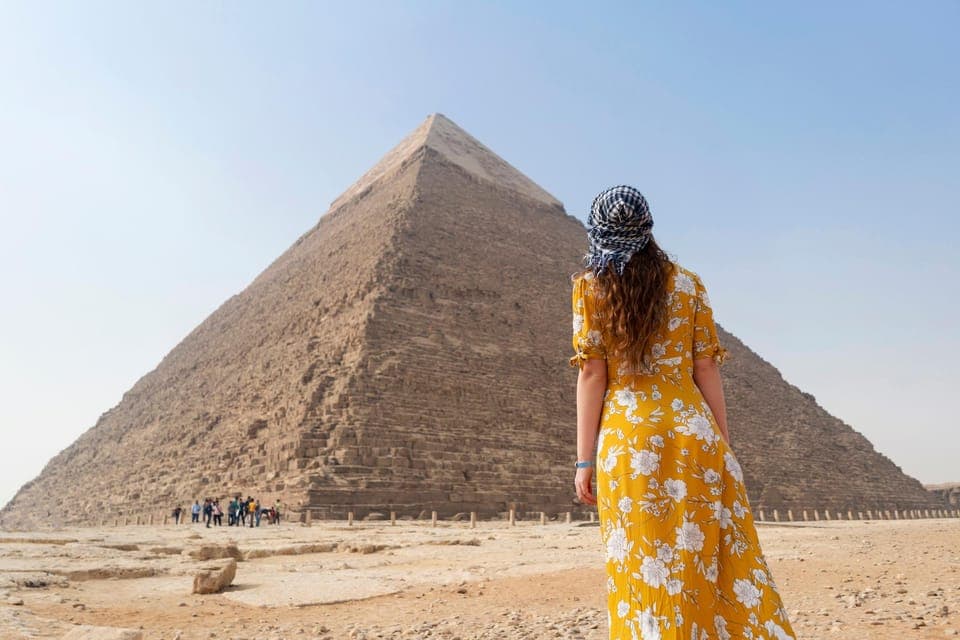 Cairo: 7-Day Egypt Highlights Tour with Cruise & Flights