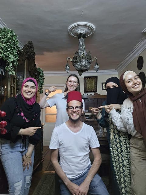 Cairo: Cooking Class with Somaya's family