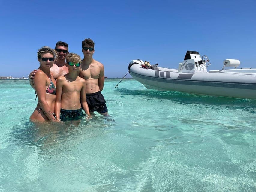 Private 4-Hour Speedboat Trip with Island Stop
