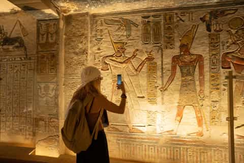 Hurghada: Luxor Tour with Valley of Kings, Karnak & Tut Tomb