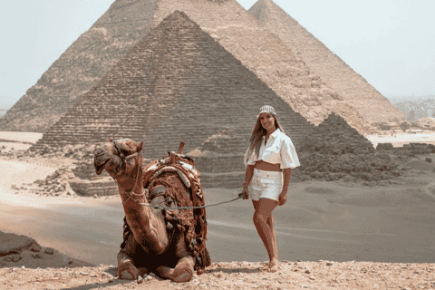 Cairo: Giza Pyramids, Memphis, and Sakkara Day Trip