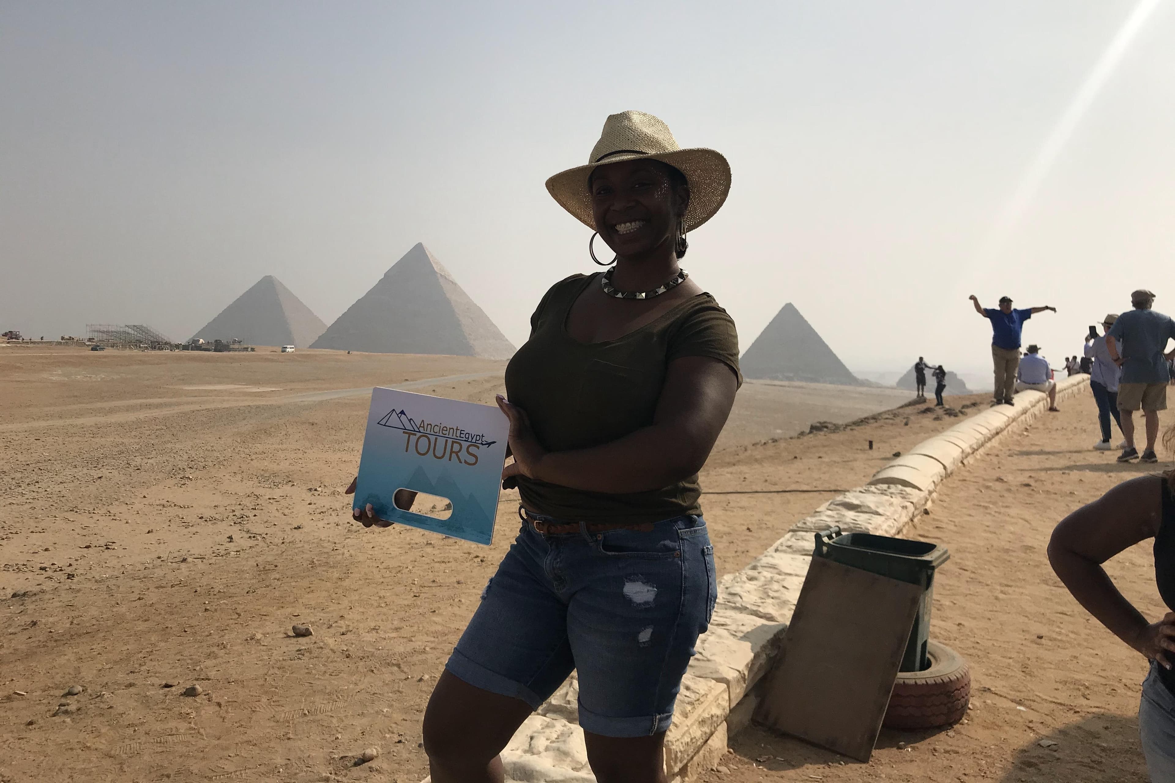 Tour to Egyptian Museum and Egyptian Felucca and Coptic Cairo