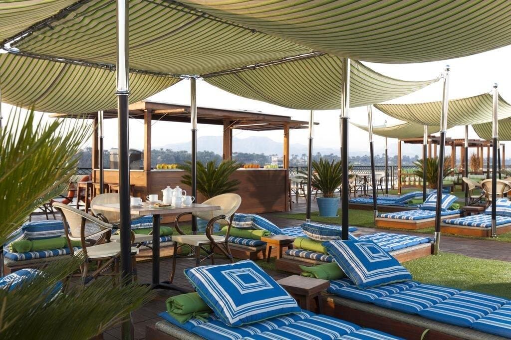 4-Day Deluxe Nile Cruise: Aswan to Luxor with Abu Simble, Balloon