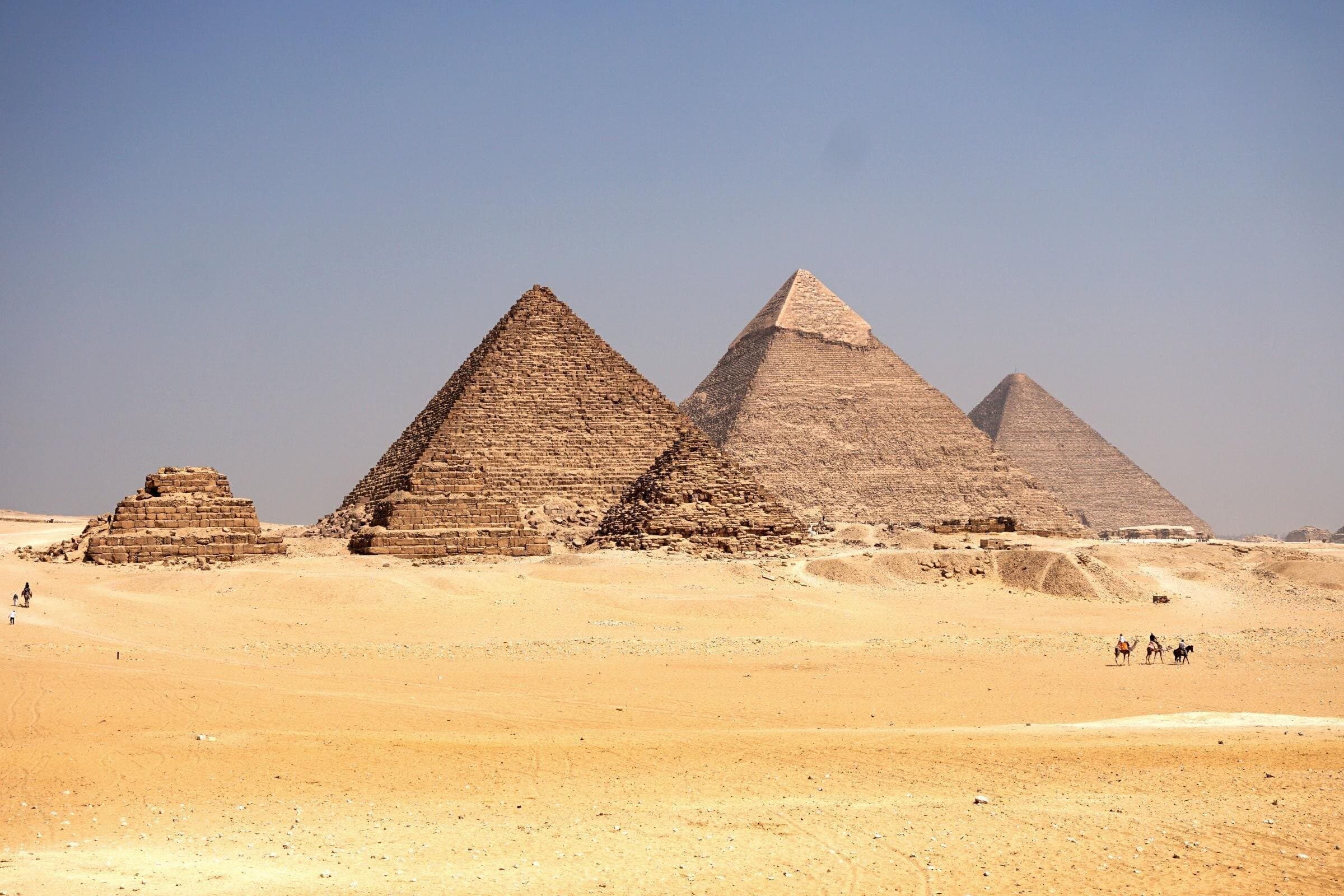 Giza Pyramids, Sphinx, Sakkara Pyramid and Memphis