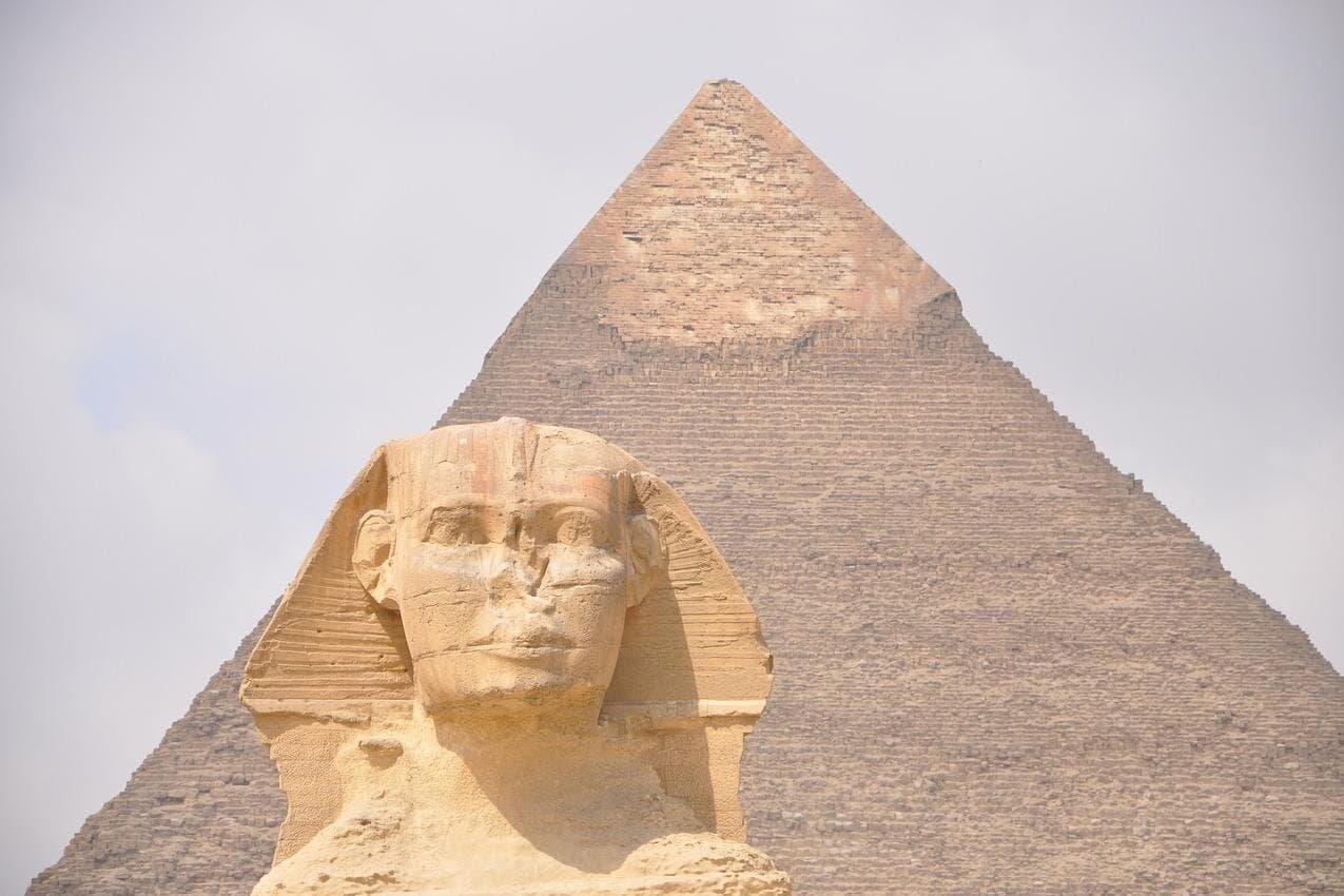5 Hours Private tour to Giza pyramids Sphinx and Old Coptic Cairo