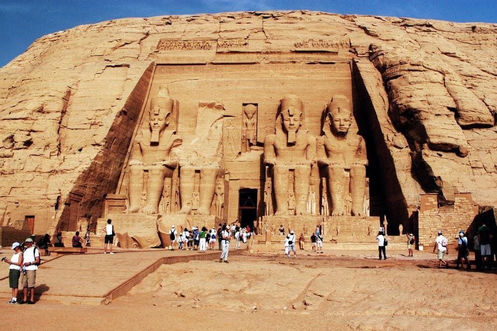 4 nights Luxor and Aswan Nile Cruise With Abu Simbel & Air Balloon from Luxor