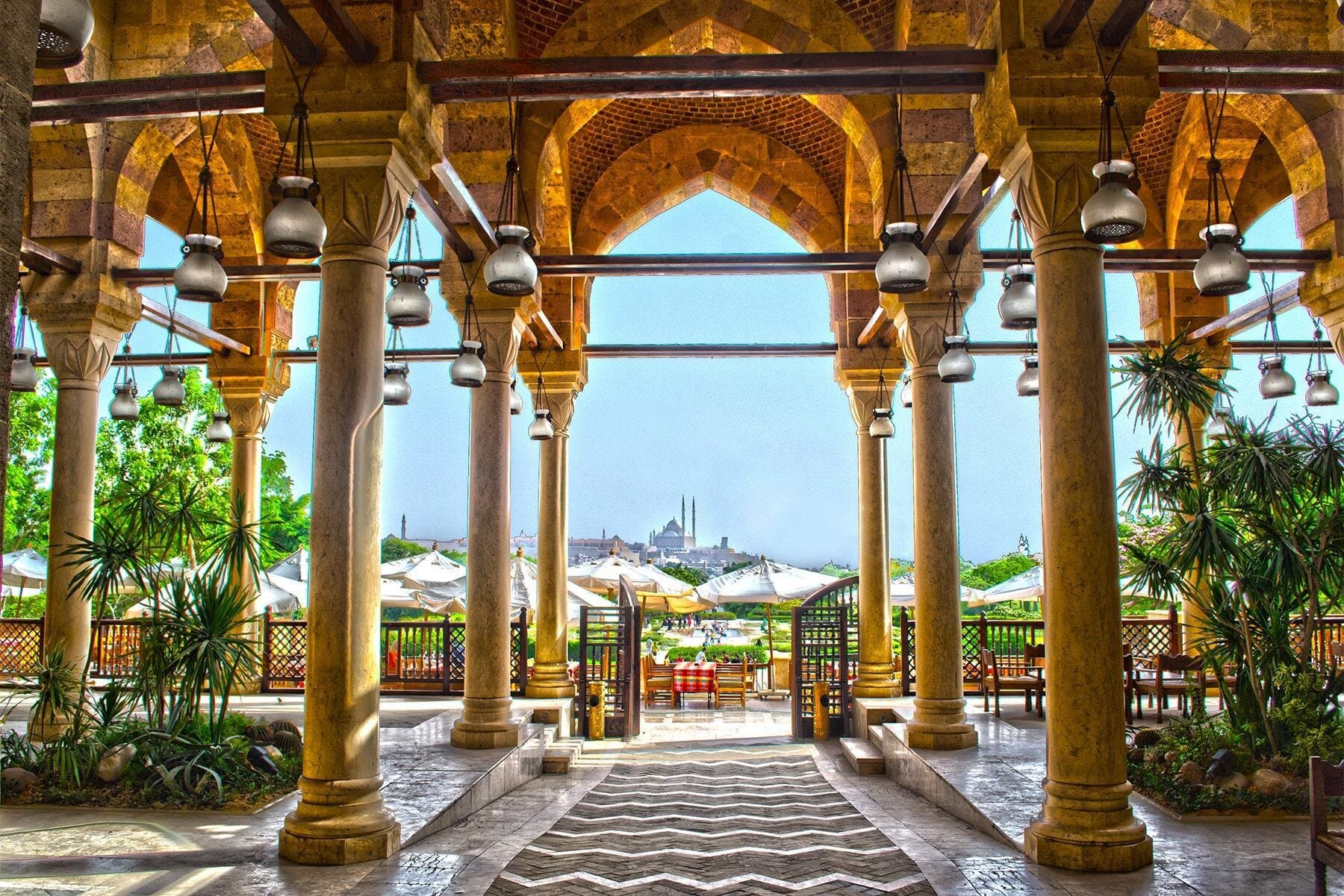 Private tour to Al-Azhar Park with traditional lunch