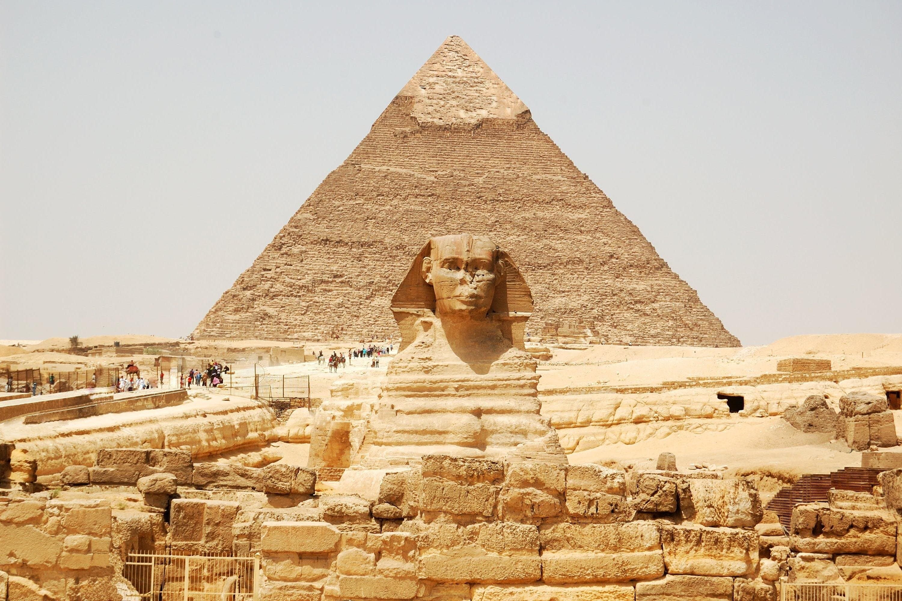 Visit Giza Pyramids Old Egyptian Museum and Khan from Luxor