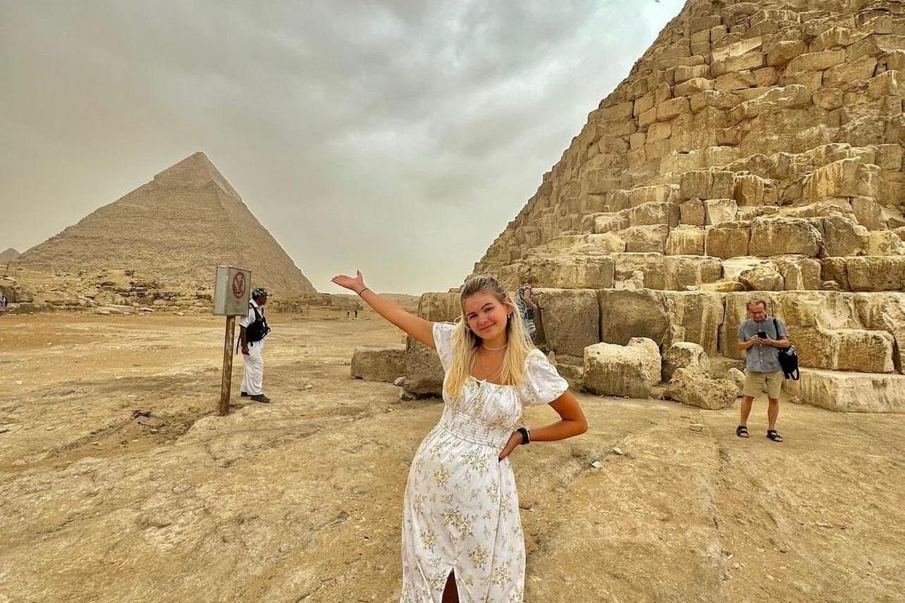Giza Pyramids Day Layover Tour from Cairo Airport.