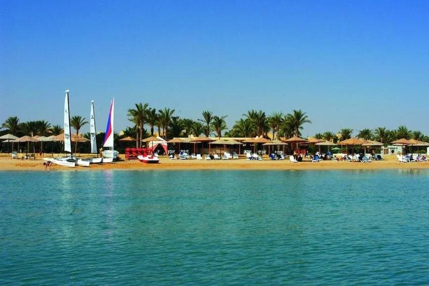 Full-Day Private Guided Tour To Red Sea EL Ain Sokhna From Cairo
