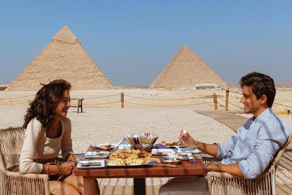 2-Day Private Tour of Cairo with Accommodation and Entrance Fees