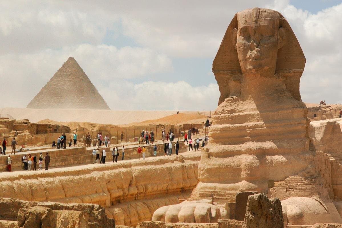 Day Tour to the Pyramids of Giza, Sakkara, Dahshur, and Memphis from Cairo