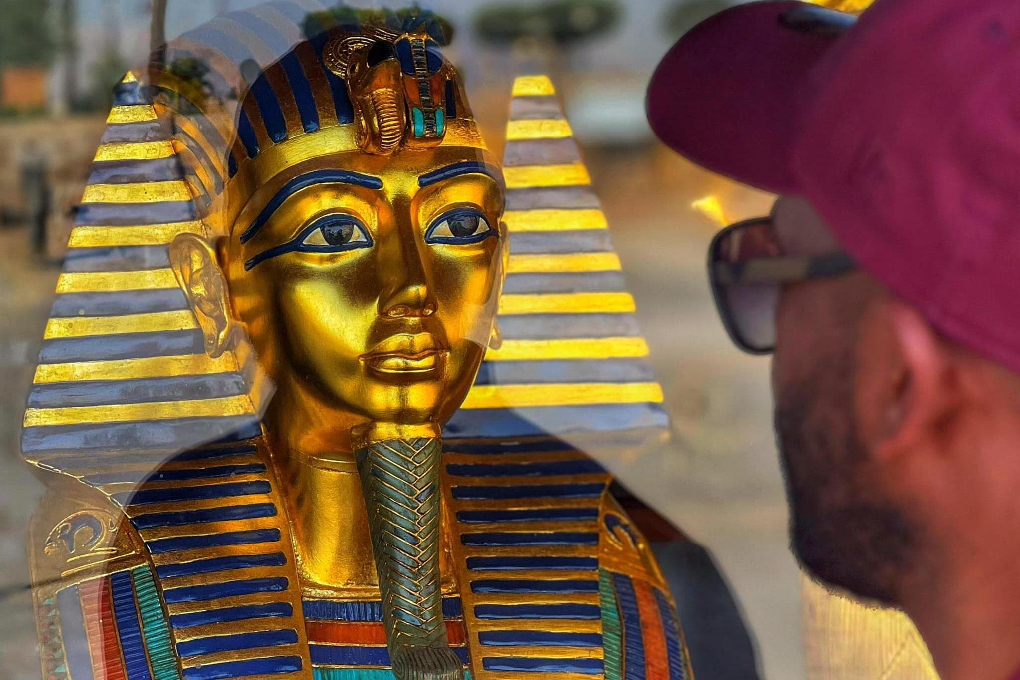 Private Cairo Day Tour to The Egyptian Museum Citadel and Bazaar