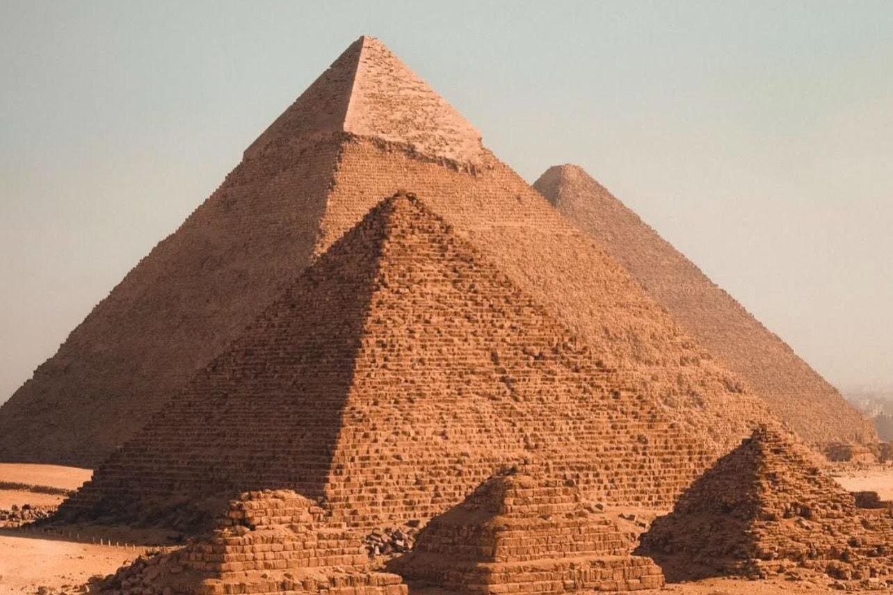 Cairo Layover Full Day Tour To Giza Pyramids Egyptian Museum & Bazaar