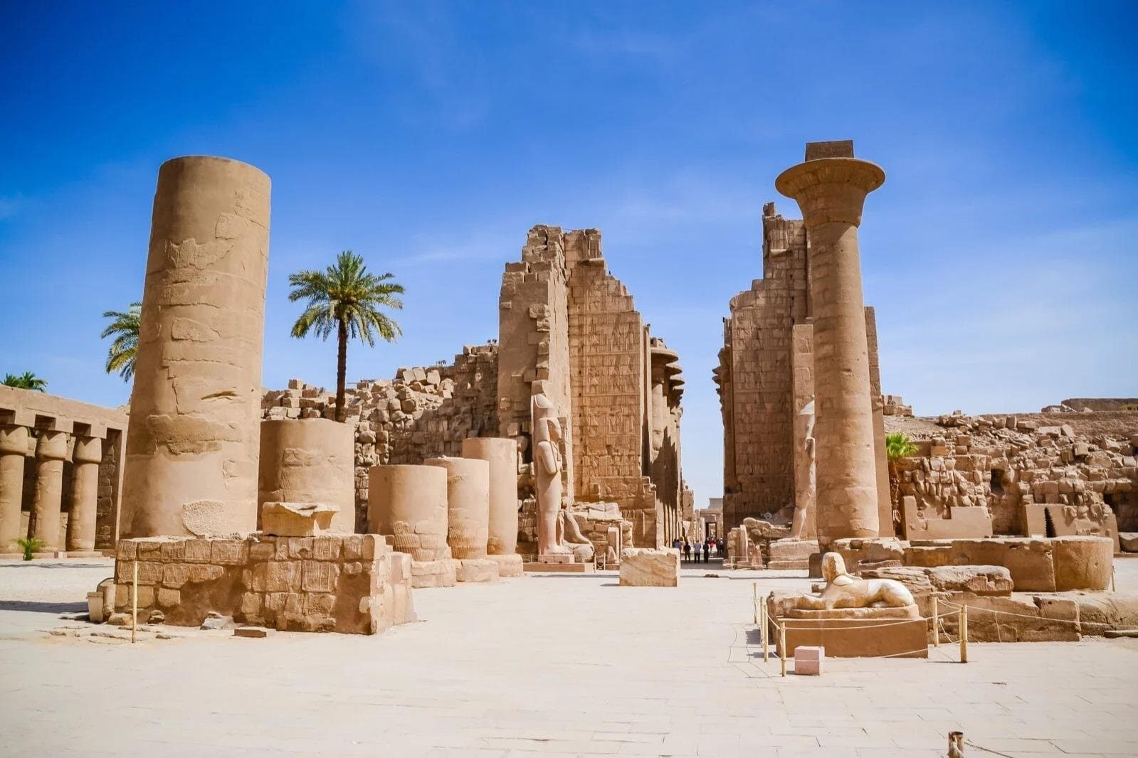 Best of Luxor: Full-Day Tour to the East & West Banks of the Nile